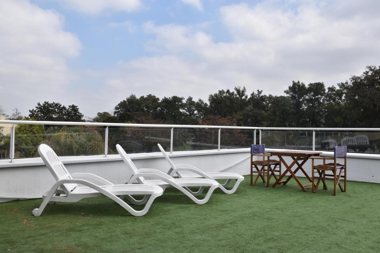 Howard Johnson Pilar Resort Spa & Convention Center Екстериор снимка